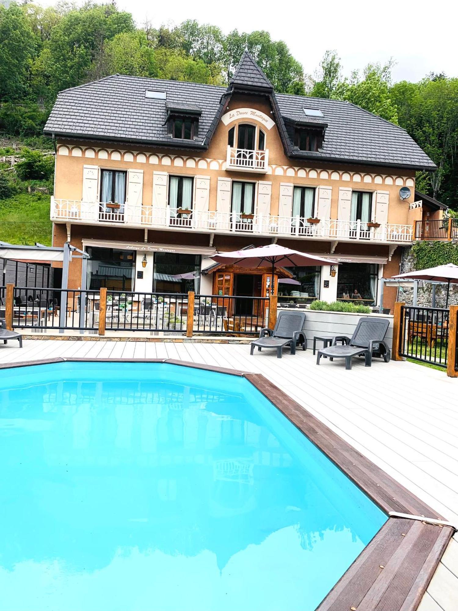 Auberge La Douce Montagne Allemont Exterior foto