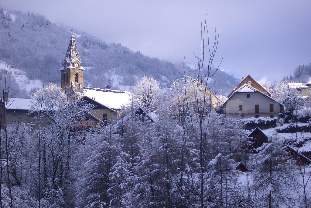Auberge La Douce Montagne Allemont Exterior foto